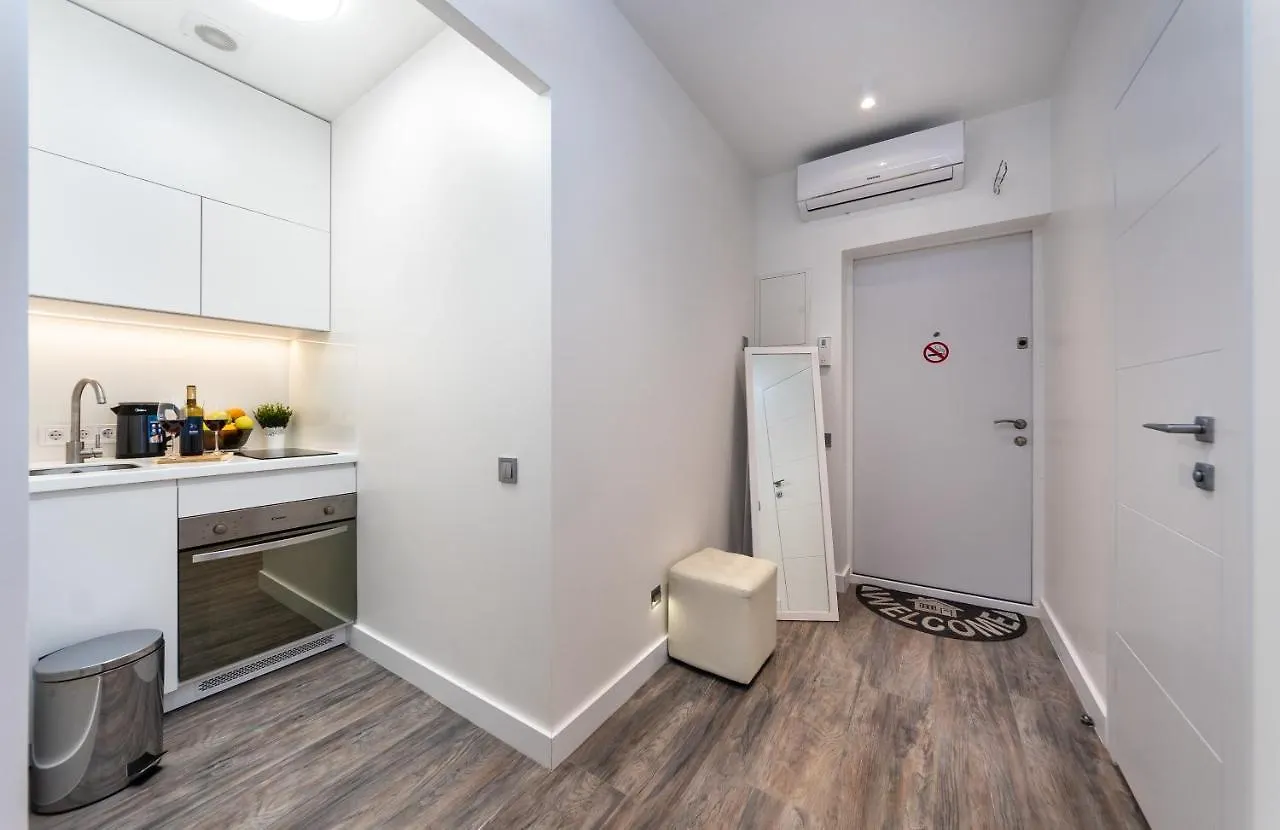 Victory-28 Luxury Apartment Center Kiev