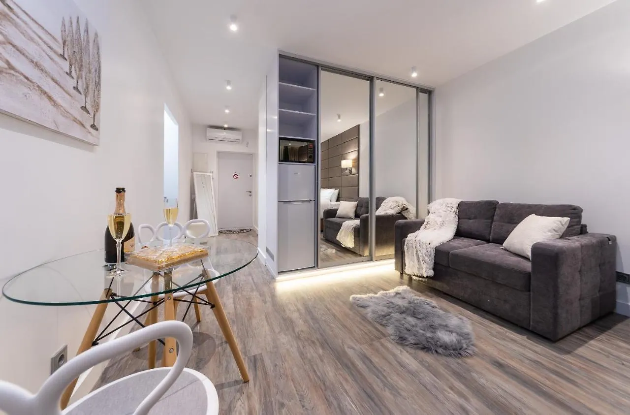 Victory-28 Luxury Apartment Center Kiev Ukraine